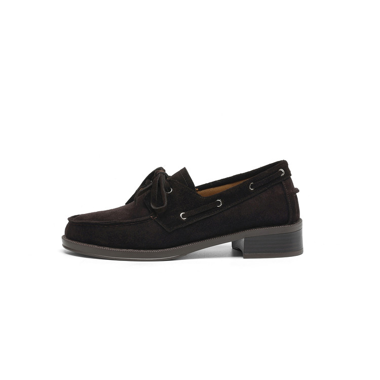 Deep Mouth Flat Shoes in Dark Brown Suede