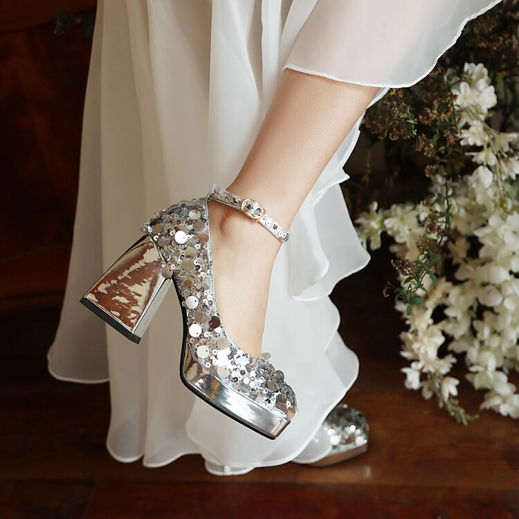 Women's Fashion Flat Shoes with Sequin Upper and Chunky Heel